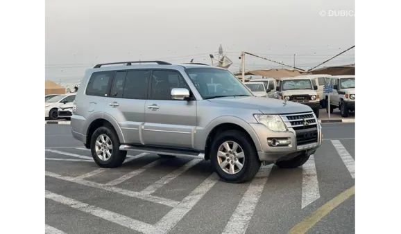 Mitsubishi Pajero, 3.0L 2022г