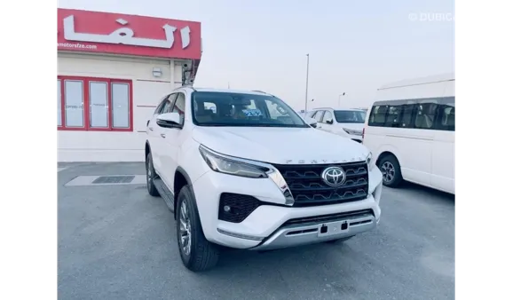 Toyota Fortuner, 2.8L 2024г