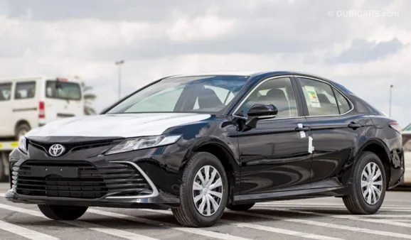 Toyota Camry, 2.5L 2024г