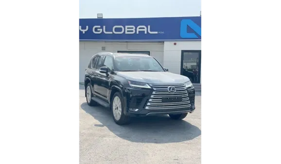 Lexus LX600, 3.5L 2023г