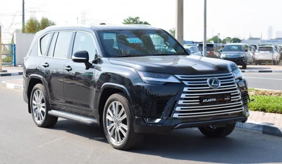 Lexus LX600, 3.5L 2022г