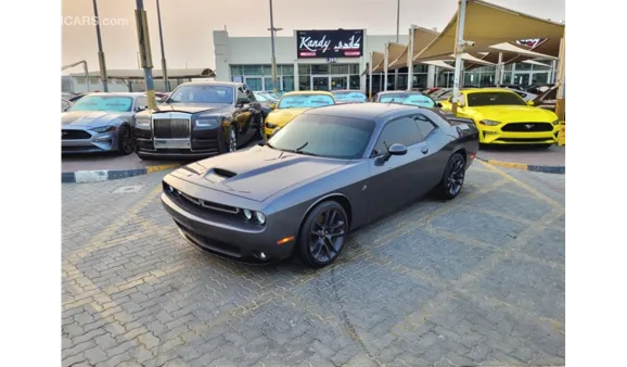 Dodge Challenger, 2021г