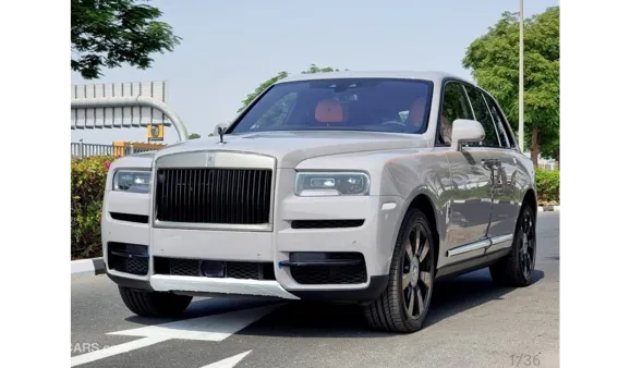 Rolls-Royce Cullinan, 2023г