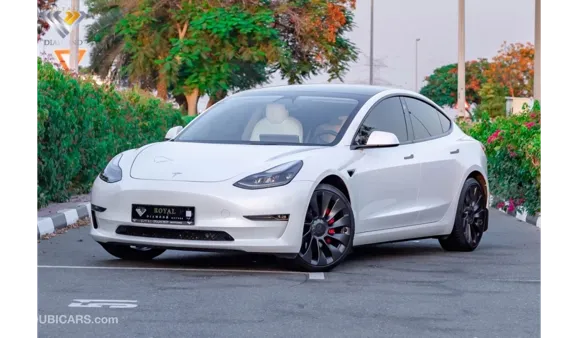 Tesla Model 3, 2023г