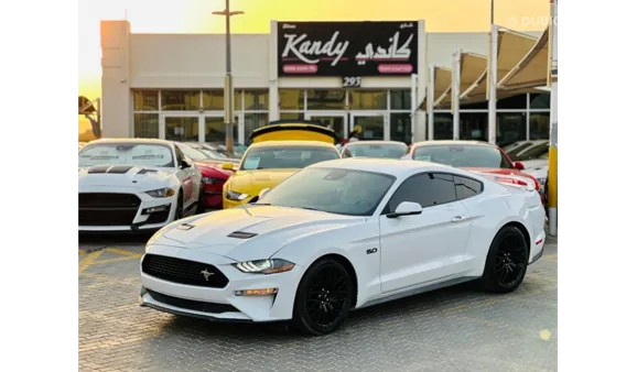Ford Mustang, 5.0L 2022г