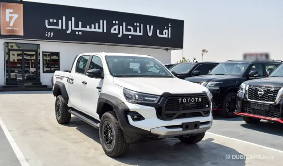 Toyota Hilux, 2024г