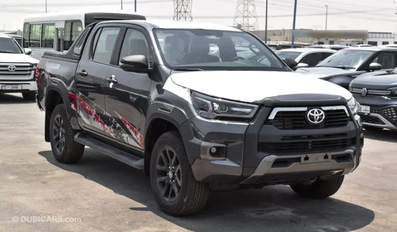 Toyota Hilux, 2022г