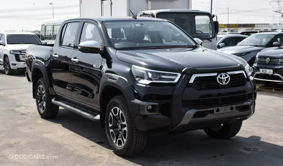 Toyota Hilux, 2023г