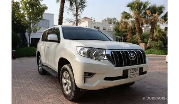 Toyota Prado, 4.0L 2022г